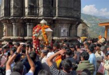 शीतकालीन गद्दीस्थल में अब होगी पूजा, केदारनाथ पंचमुखी डोली उखीमठ पहुँची
