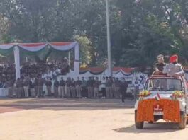 उत्तराखंड रजत जयंती: रैतिक परेड का राज्यपाल ने लिया जायजा, सीएम ने की अहम घोषणाएं