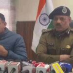 मोबाइल, लैपटॉप और राउटर बरामद, एसएससी परीक्षा में नकल का नेटवर्क फेल