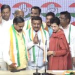 दिल्ली से उठा सियासी तूफान, कई दिग्गज नेताओं ने पकड़ा हाथ