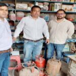 कालाबाजारी पर शिकंजा, हल्द्वानी में अवैध गैस रिफिलिंग करते तीन गिरफ्तार