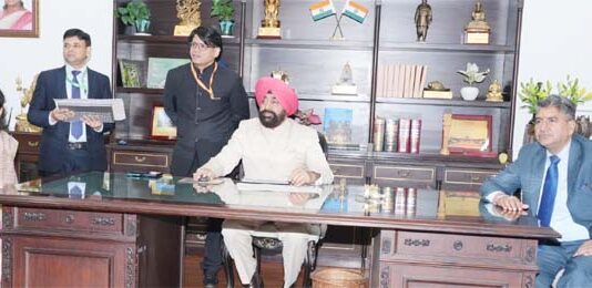 घर बैठे जनगणना! उत्तराखण्ड में शुरू हुआ हाईटेक डिजिटल सर्वेक्षण अभियान