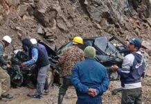 उत्तराखंड में दर्दनाक हादसा: जीप पर गिरे बोल्डर, दो की मौत