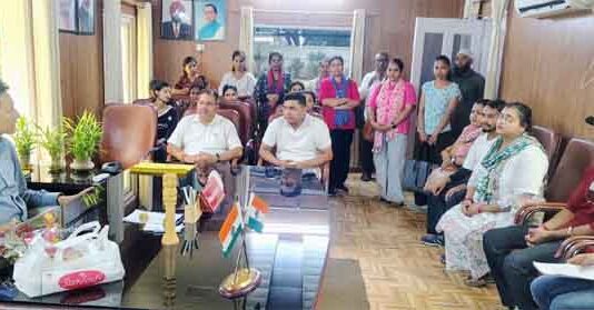 वेतन संकट पर कुमाऊं आयुक्त सख्त, 50 कर्मचारियों की परेशानी का लिया संज्ञान
