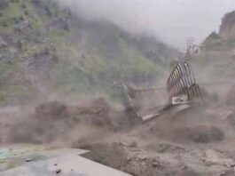 नीती घाटी में कुदरत का कहर! देखते ही देखते बह गया बैली ब्रिज, BRO कर्मी लापता