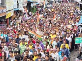 राजस्व ग्राम की मांग को लेकर लालकुआं में उमड़ा बिंदुखत्ता, हजारों ग्रामीणों ने निकाली विशाल रैली