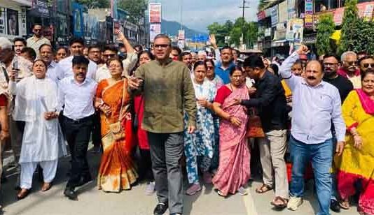 मतदाता सूची पर सवाल, कांग्रेस का प्रदर्शन: काली पट्टी बांधकर लोकतंत्र बचाने की उठाई आवाज