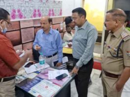 क्लीनिक में मरीज, लेकिन कागज गायबः हल्द्वानी में प्रशासन की छापेमारी, तीन क्लीनिक सील